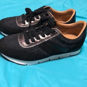 Calvin Klein women’s Sneaker Black 9.5 new